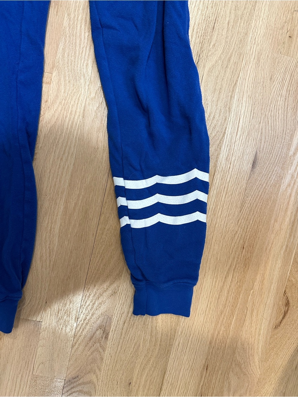 Sol Angeles Wave Essential Jogger and Sweatshirt Set in Cobalt Blue - Picture 3 of 7